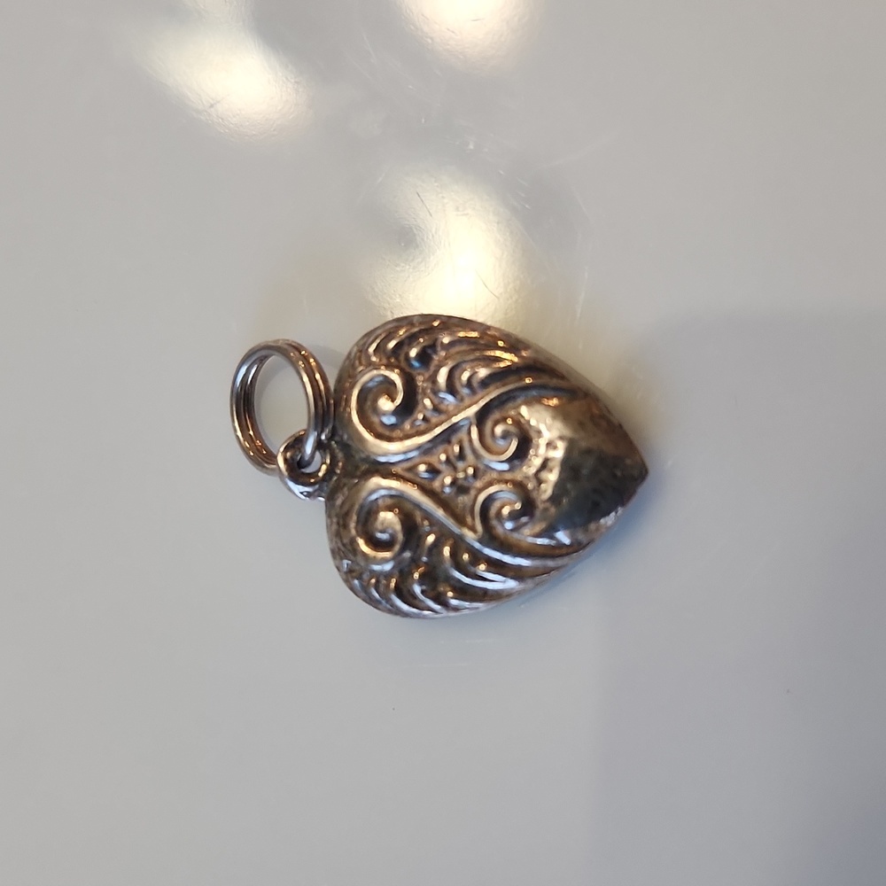Vintage Puffy Heart Charm Pendant